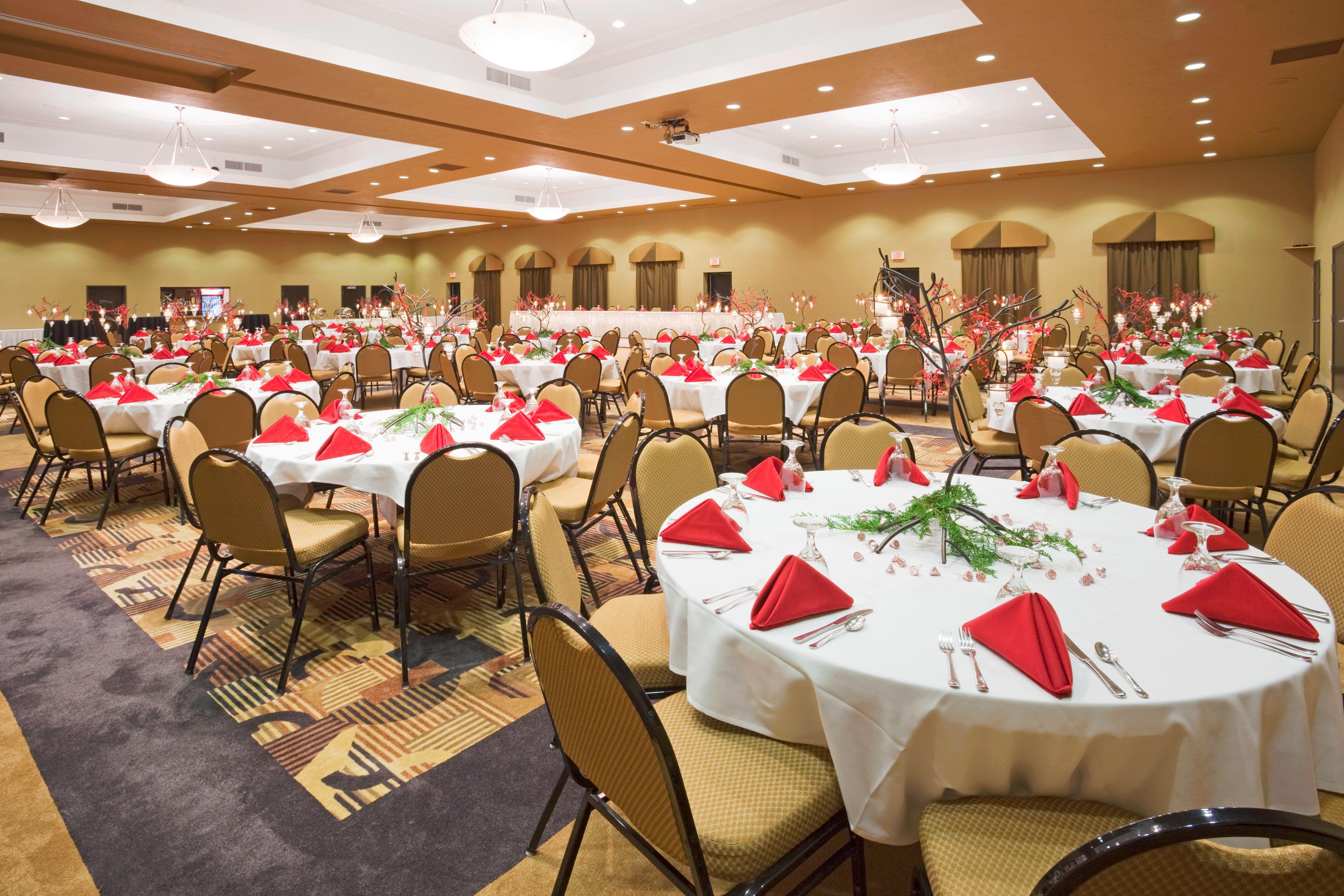 Holiday Inn Express Hotel & Suites Sioux Falls-Brandon By Ihg Экстерьер фото