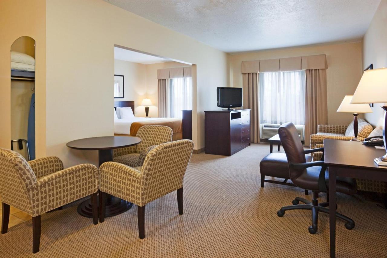 Holiday Inn Express Hotel & Suites Sioux Falls-Brandon By Ihg Экстерьер фото